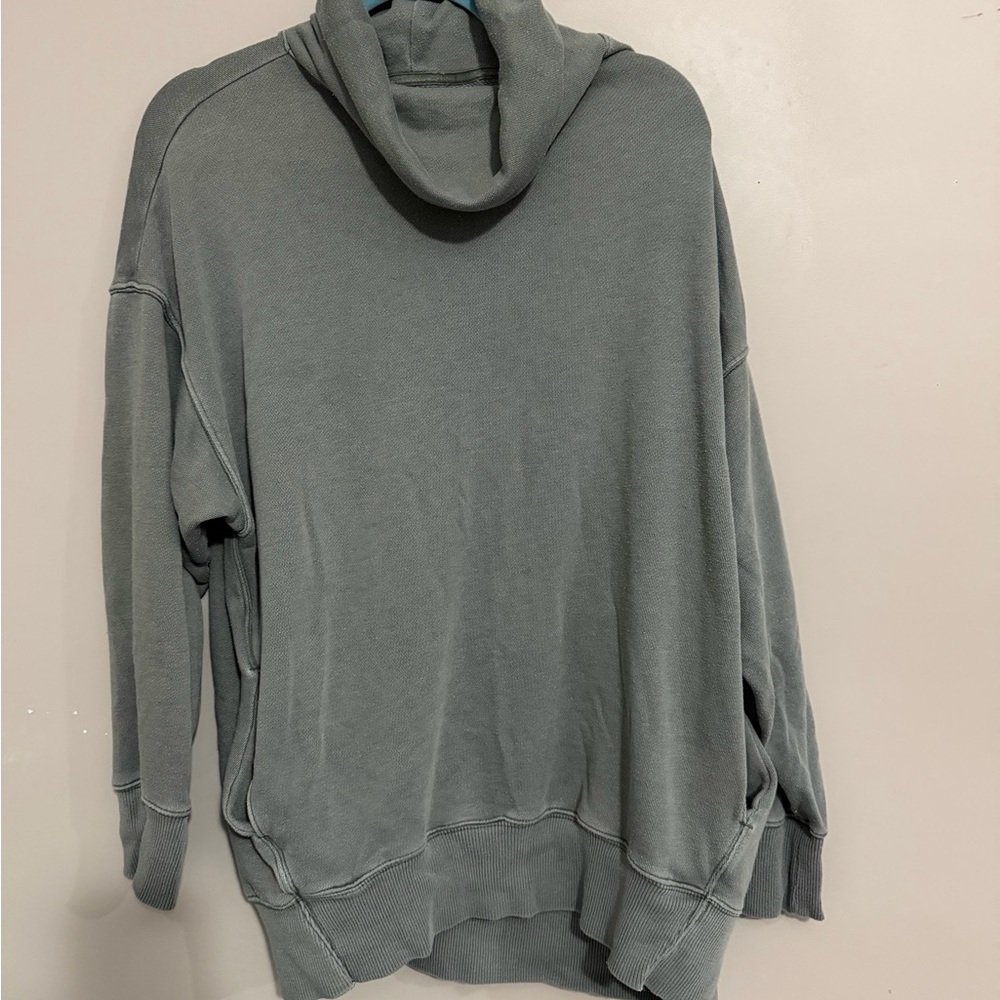 aerie Oversized Slouchy cowl neck sweatshirt size large